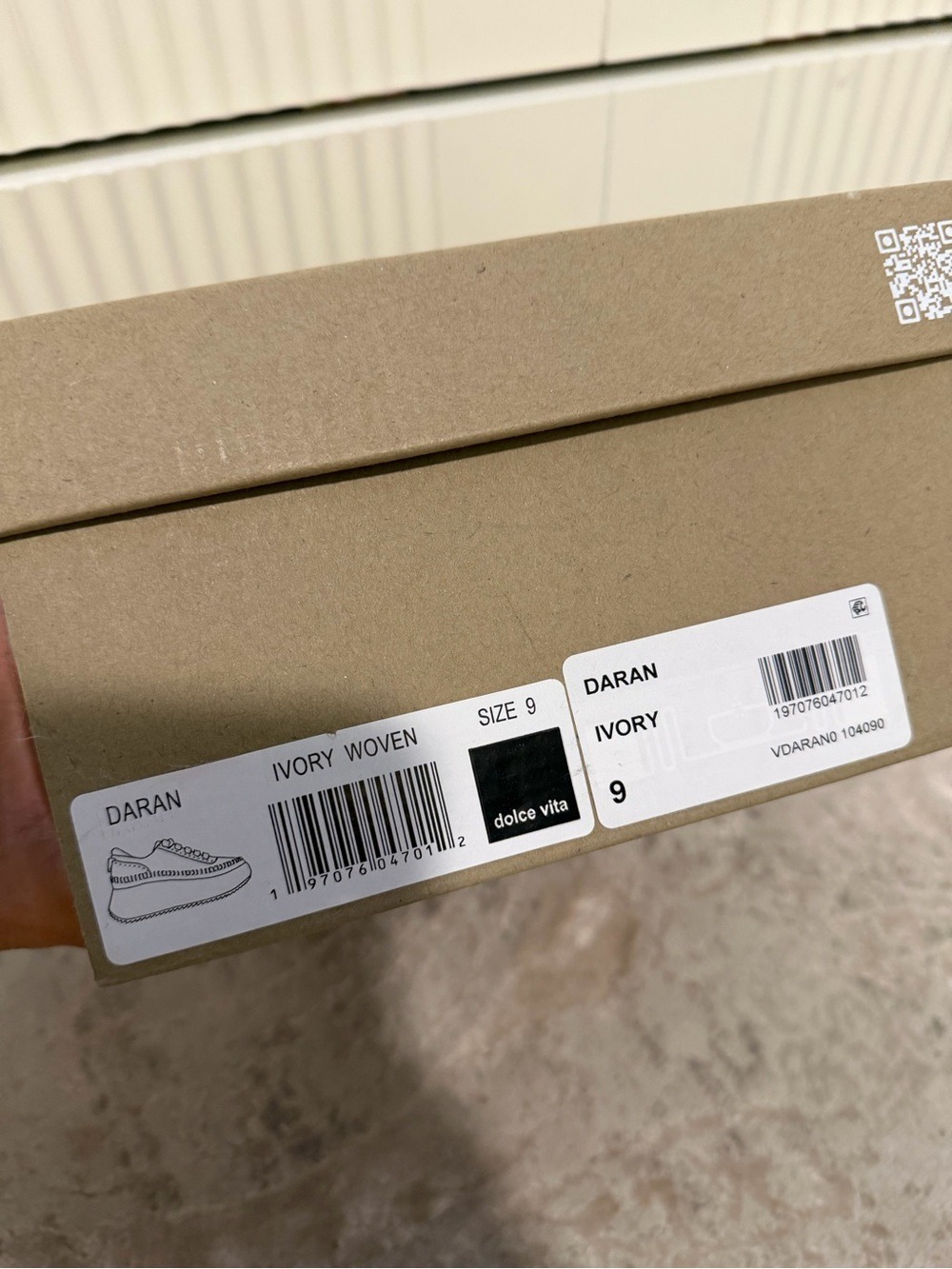Dolce Vita Daran Wedge Sneaker - Ivory 9 - Picture 3 of 13